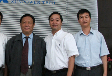 中國工程院院士、時(shí)任南京工業(yè)大學(xué)歐陽平凱校長訪問中圣